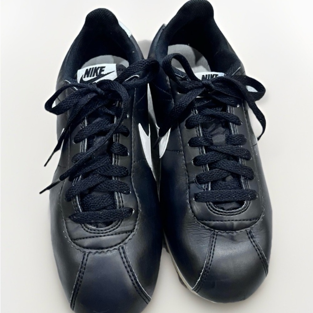 Nike Cortez Basic Leather Black White OG Womens  Shoes 88741-010 Size 9